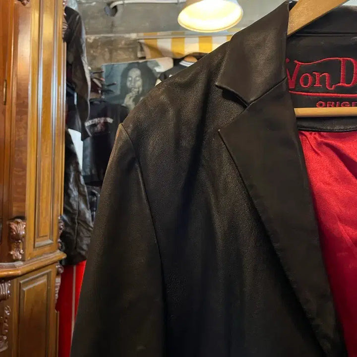 [SOLD OUT] VonDutch 양가죽 블레이져 자켓 블랙