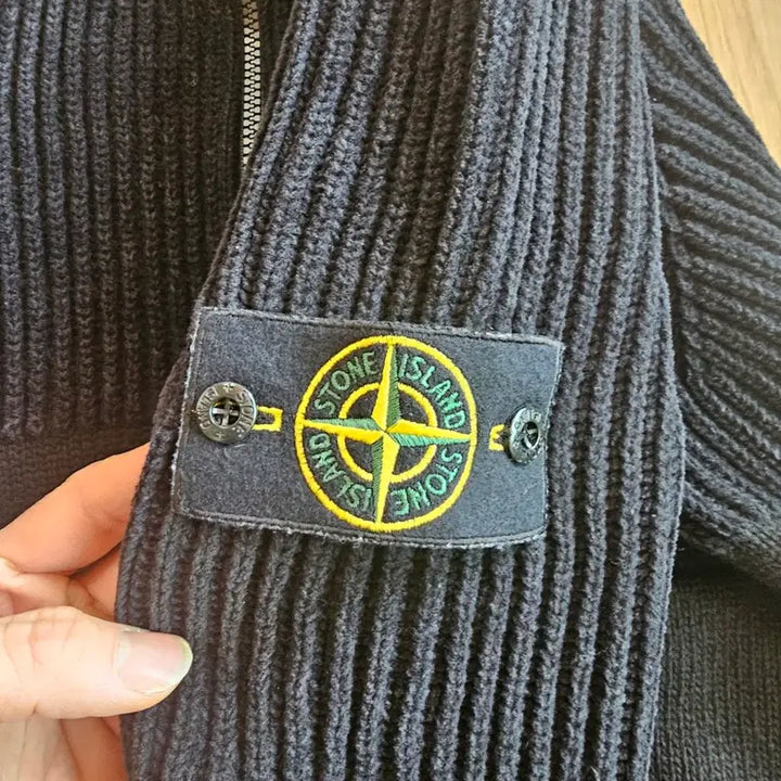 [BUNJANG] Stone Island Lambswool Heavy Zip-up Knit Cardigan / 스톤아일랜드 램스울 해비 집업 니트가디건