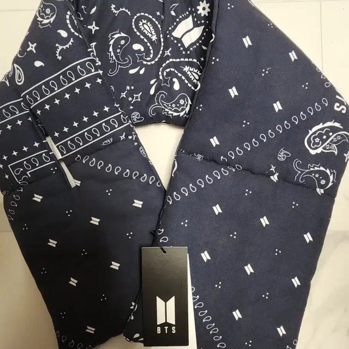 [BUNJANG] BTS Scarf / (새상품 원가이하) BTS 방탄 목도리 머플러 스카프
