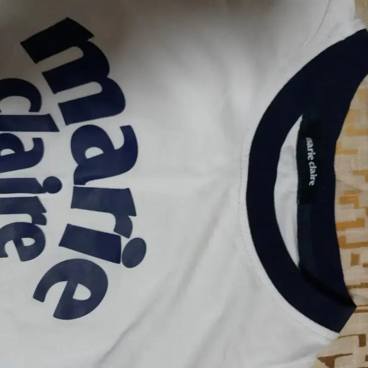 [BUNJANG] Marie Claire Ringer T-Shirt White Navy S / 마리끌레르 링거 티셔츠 화이트 네이비 S