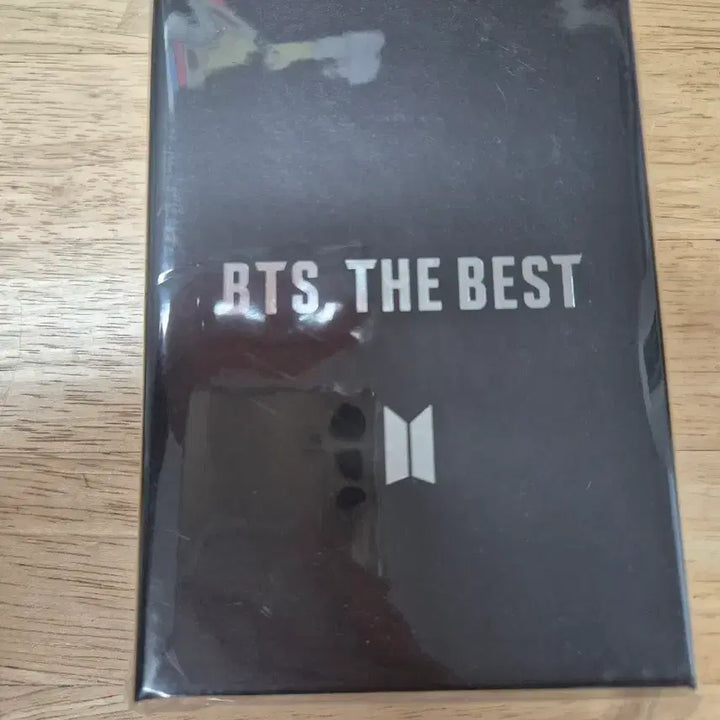 [BUNJANG] BTS THE BEST Logo Keyring / (미개봉)BTS, THE BEST 로고키링