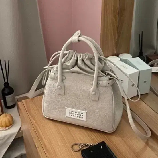 [BUNJANG] Maison Margiela 5AC Drawstring Ivory Bag / 마르지엘라 5AC 드로스트링 아이보리