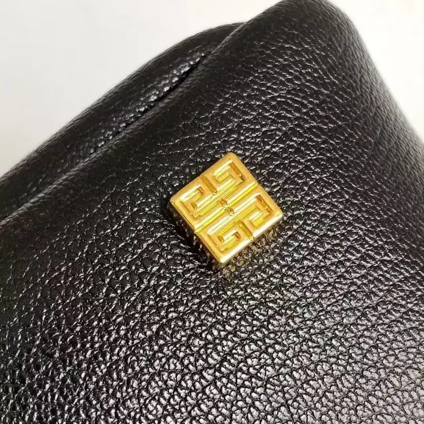 [BUNJANG] Givenchy Clutch Handbag / 지방시 핸드백 클러치백
