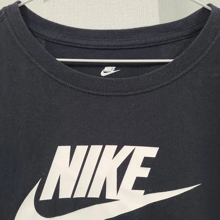 [BUNJANG] Nike Black Crop T-shirt (M) / 나이키 검정 반팔 크롭 티셔츠 M