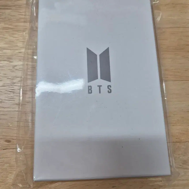 [BUNJANG] BTS Official Smartphone Holder (Sealed) / (미개봉) BTS 공식 MD SMARTPHONE HOLDER