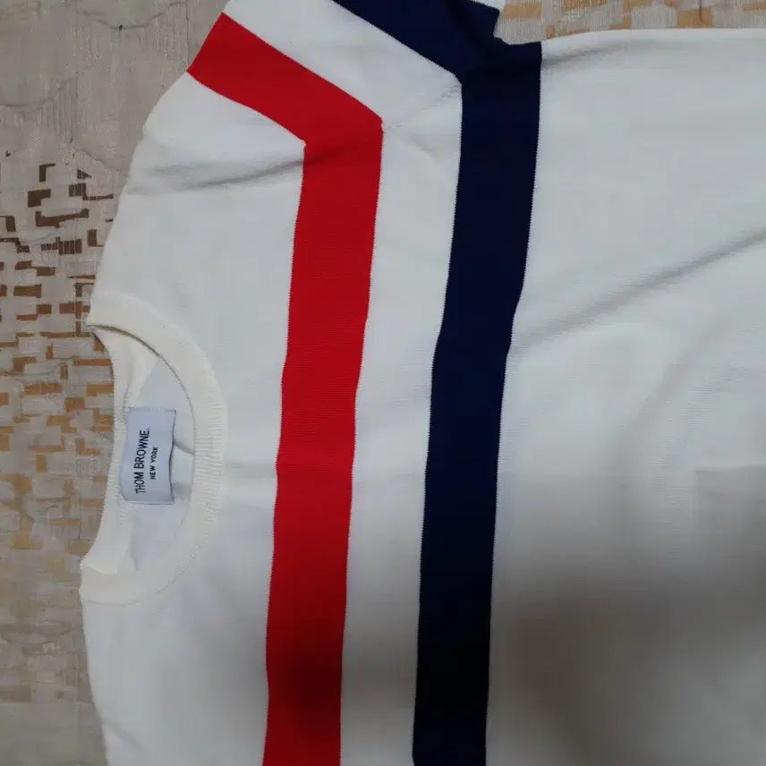 [BUNJANG] Thom Browne Tri-Stripe White Short Sleeve T-shirt / 톰*라운st 삼선 화이트 반팔 티셔츠 S