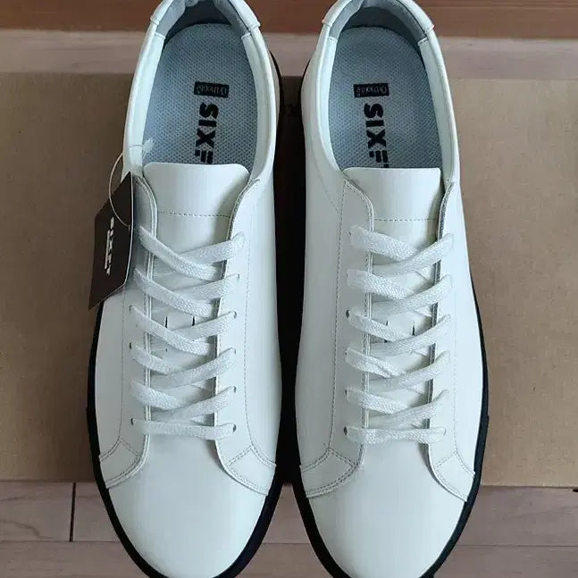 [SOLD OUT] 식스핏275 가죽 스니커즈 남성 운동화 신발키높이 새상품