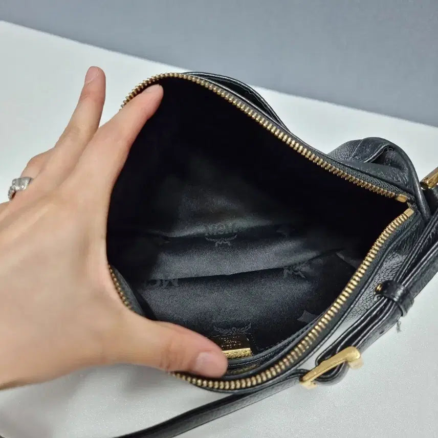 [BUNJANG] MCM Leather Tote Bag / ㅡMCM 소가죽 토트백 ㅡ0402