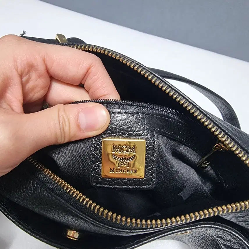 [BUNJANG] MCM Leather Tote Bag / ㅡMCM 소가죽 토트백 ㅡ0402