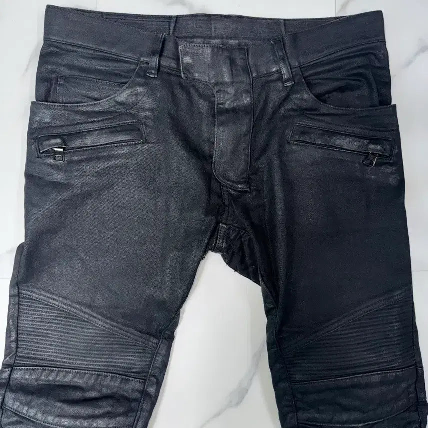 [BUNJANG] Balmain Black Wax Coated Panel Biker Denim Jeans / 발망 블랙 왁스 코팅 패널 바이커 데님