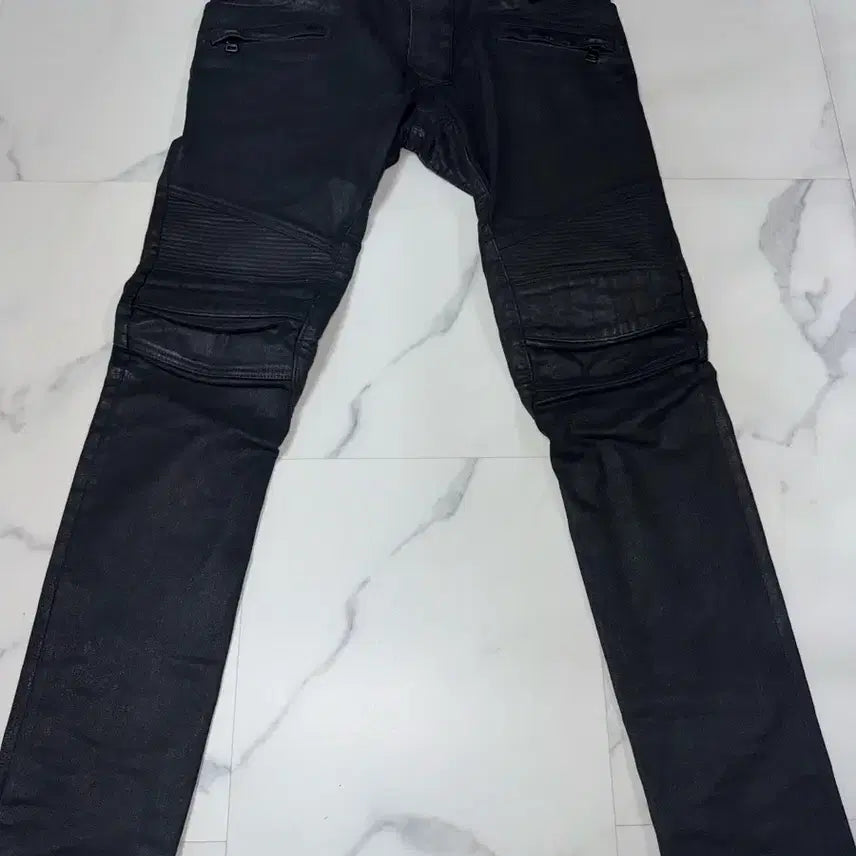 [BUNJANG] Balmain Black Wax Coated Panel Biker Denim Jeans / 발망 블랙 왁스 코팅 패널 바이커 데님