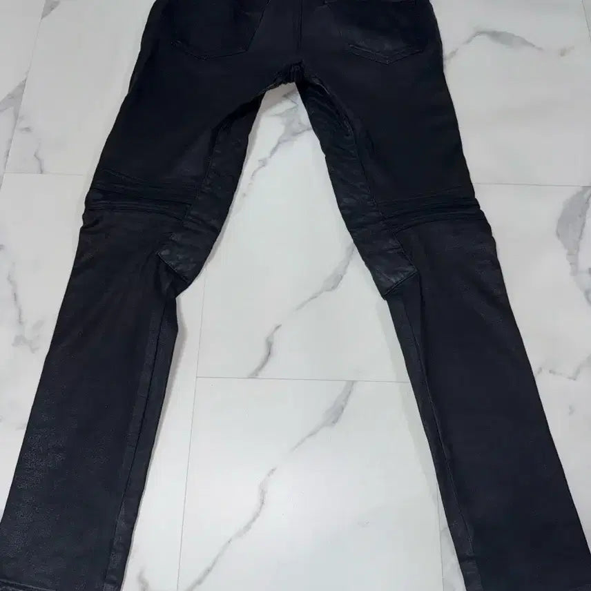 [BUNJANG] Balmain Black Wax Coated Panel Biker Denim Jeans / 발망 블랙 왁스 코팅 패널 바이커 데님
