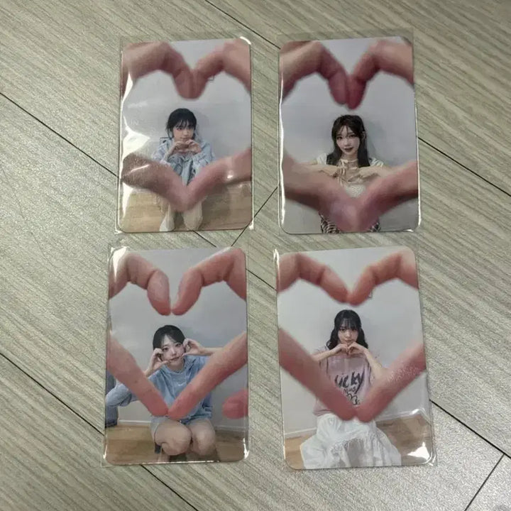 [BUNJANG] QWER Dear My Muse POB Bundle Set Photocard / QWER 디어마이뮤즈 25.07.06 당첨자 특전 판매합니다(하트에가둬)
