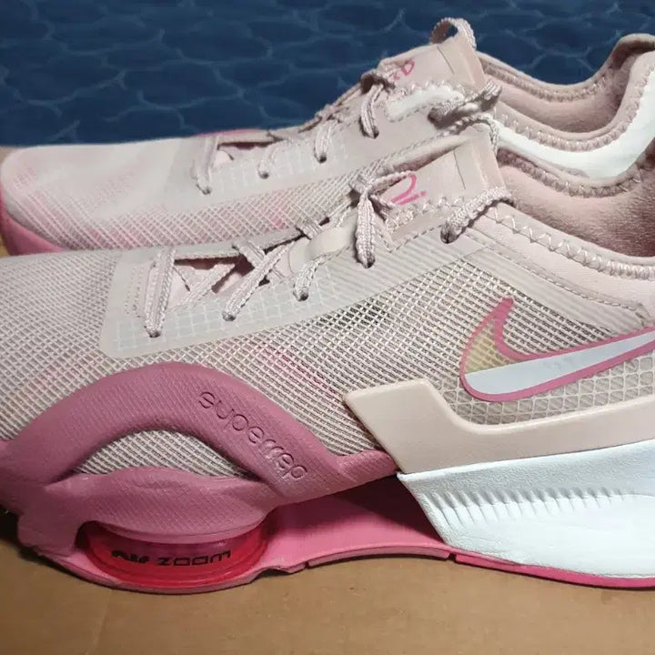 [BUNJANG] Nike Air Zoom SuperRep 3 Lightweight Mesh Running Shoes Peach Pink (245) / 나이키 에어줌 슈퍼랩3 경량매쉬 런닝화 피치 핑크 (245)