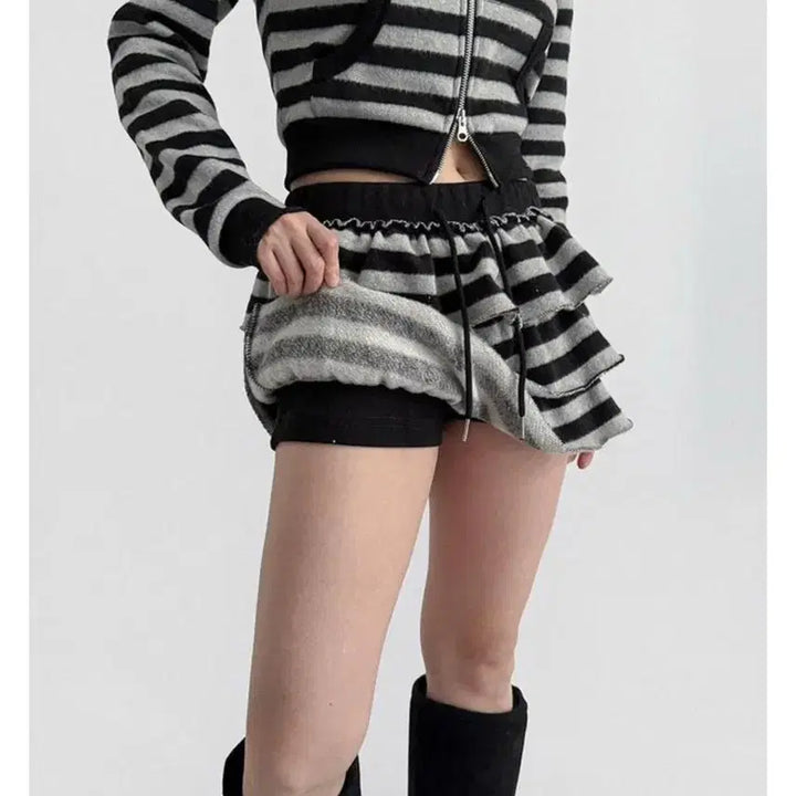 [BUNJANG] Striped Ruffle Skirt Pants and Hooded Zip-up Set / 스트라이프 캉캉 치마바지 후드집업 셋업