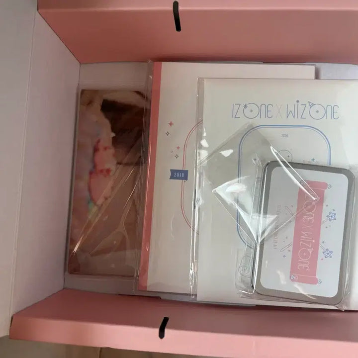 [BUNJANG] IZ*ONE WIZ*ONE 2nd Generation Kit / 아이즈원 위즈원 2기 키트