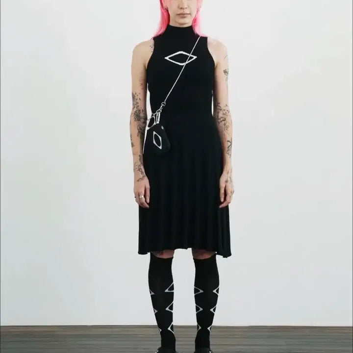 [BUNJANG] Mischief Sleeveless Knit Dress / Mischief 미스치프 나시 니트 원피스