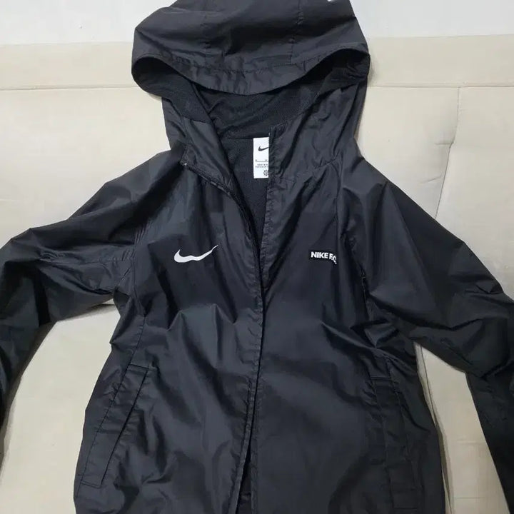 [BUNJANG] Nike FC Black Windbreaker Hooded Jacket / 나이키 FC 블랙 바람막이 후드 자켓