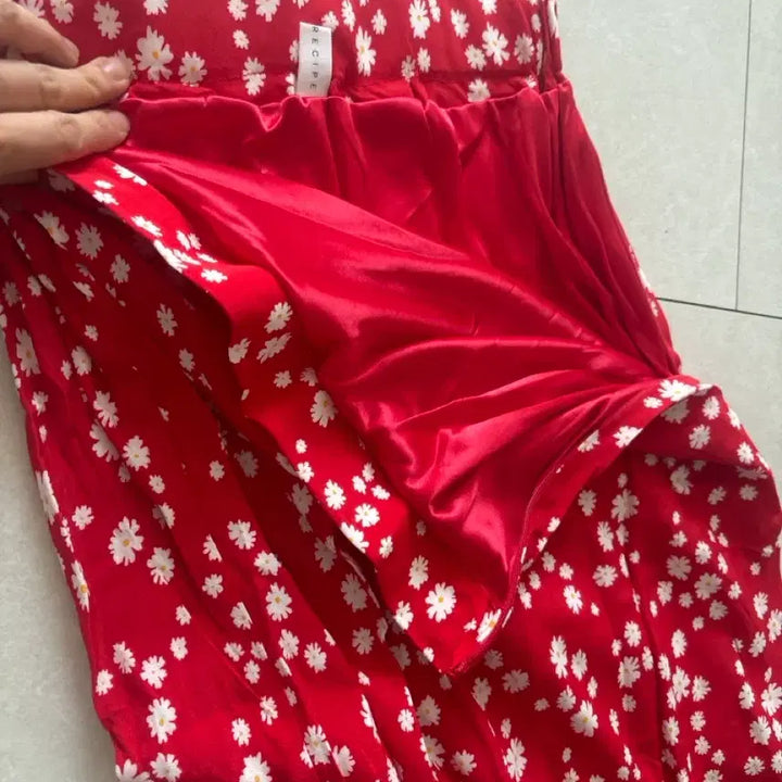 [BUNJANG] Girls Recipe Red Flower Long Skirt M / 레드 플라워 롱치미ㅗ걸스레시피제품M
