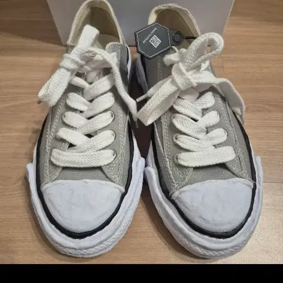 [BUNJANG] Maison Mihara Yasuhiro Peterson Sneakers (Size 39) / (새상품) 메종 미하라 야스히로 피터슨 스니커즈 (39사이즈)