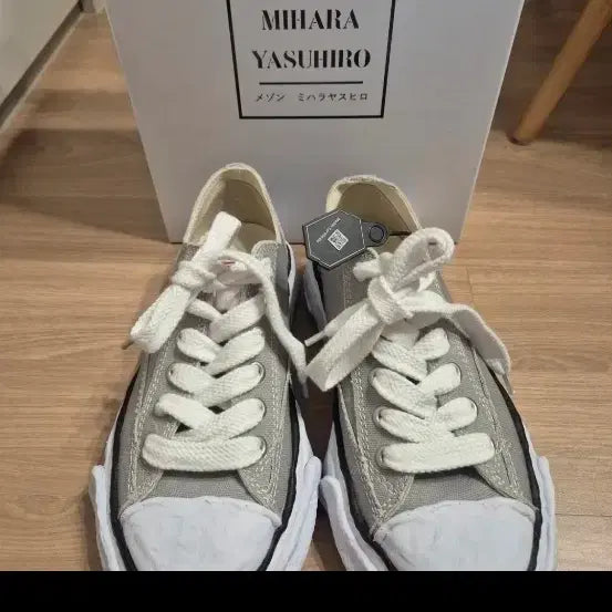 [BUNJANG] Maison Mihara Yasuhiro Peterson Sneakers (Size 39) / (새상품) 메종 미하라 야스히로 피터슨 스니커즈 (39사이즈)