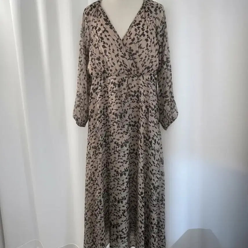 [BUNJANG] Yeori Fit Chiffon Wrap Long Dress / 여리핏 쉬폰 랩 롱원피스