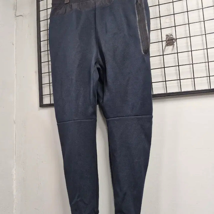 [BUNJANG] Nike Tech Fleece Woven Jogger Pants / 100L 나이키 테크플리스 우븐 조거팬츠
