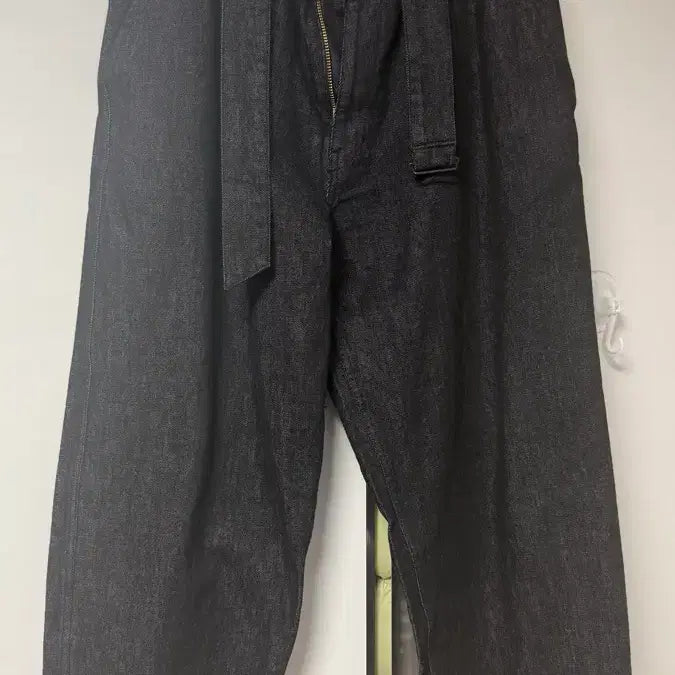[BUNJANG] Loriot Handmade Japan Denim Pants / 로리엣 핸드 메이드 재팬 데님 팬츠(인디고 블랙)