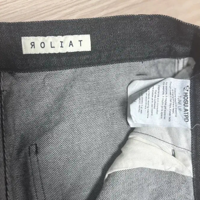 [BUNJANG] Loriot Handmade Japan Denim Pants / 로리엣 핸드 메이드 재팬 데님 팬츠(인디고 블랙)