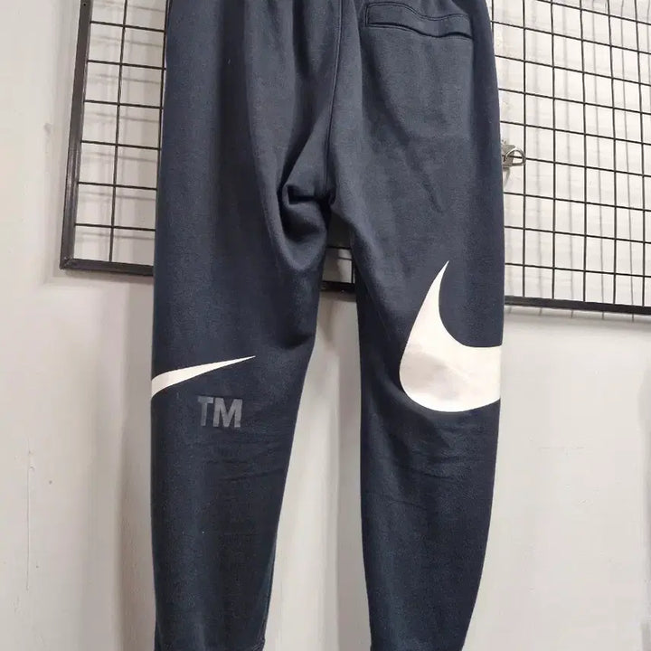 [BUNJANG] Nike Swoosh Training Pants / 100L 나이키 스우시 트레이닝 바지.