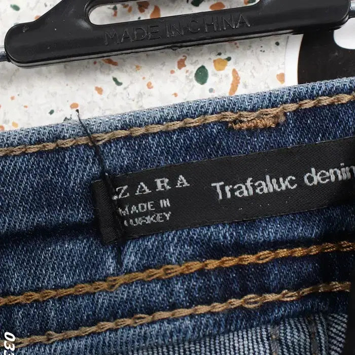 [BUNJANG] ZARA Slim Floral Embroidered Denim Pants / 여성24 / 자라 슬림 꽃자수 데님팬츠BL 5-2