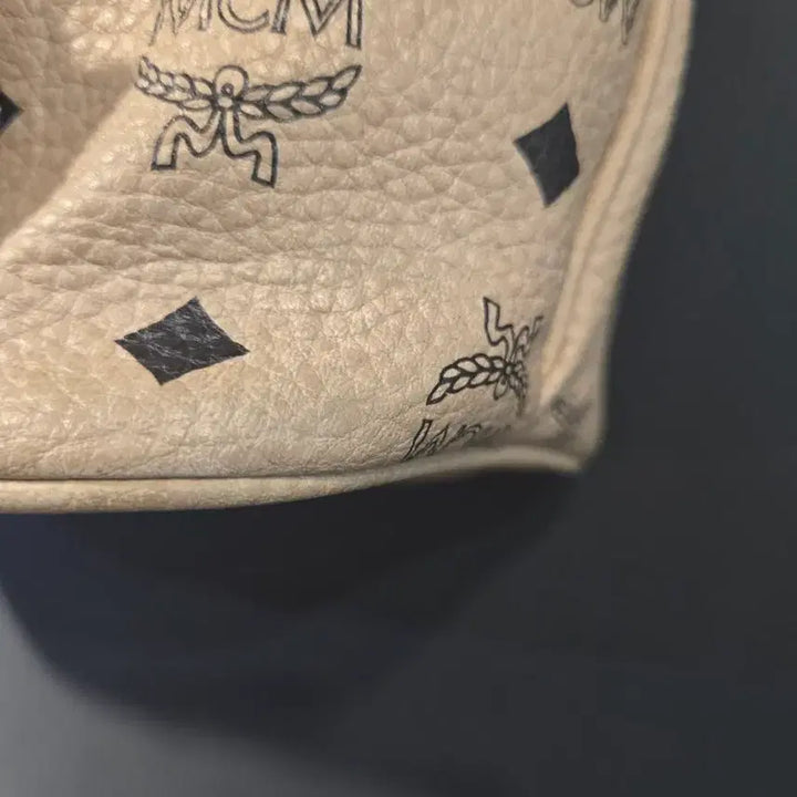 [BUNJANG] MCM Logo Shoulder Bag/Tote Bag (Ivory) / MCM 로고 숄더백 / 토트백 아이보리