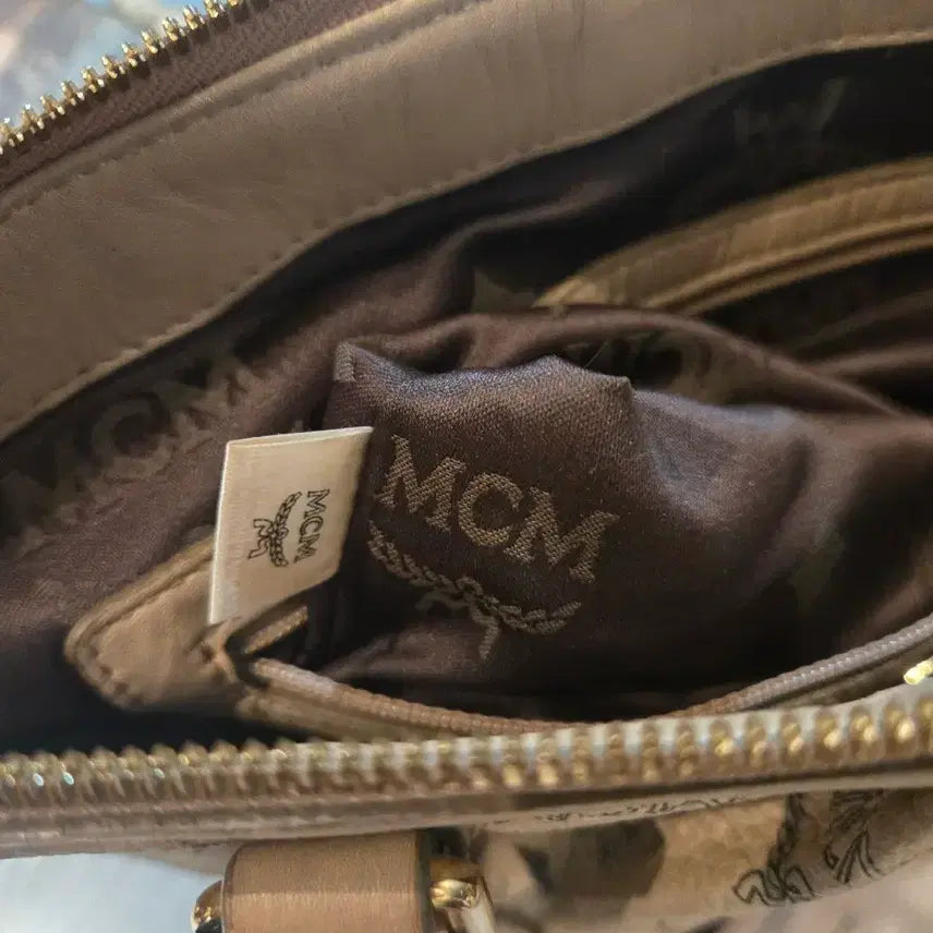 [BUNJANG] MCM Logo Shoulder Bag/Tote Bag (Ivory) / MCM 로고 숄더백 / 토트백 아이보리