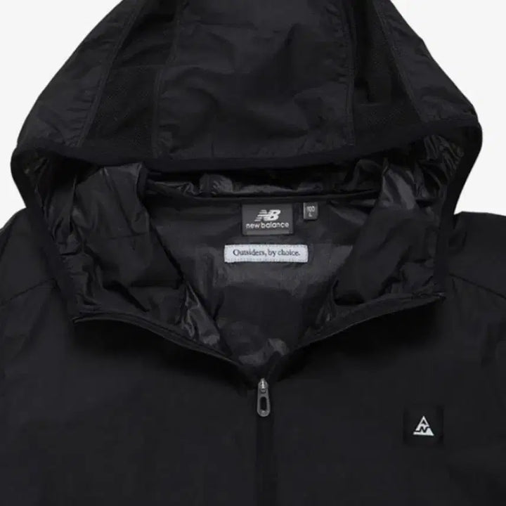 [BUNJANG] New Balance Black Hooded Packable Windbreaker Jacket / 뉴발란스 블랙 후드 바람막이 패커블 자켓 새상품