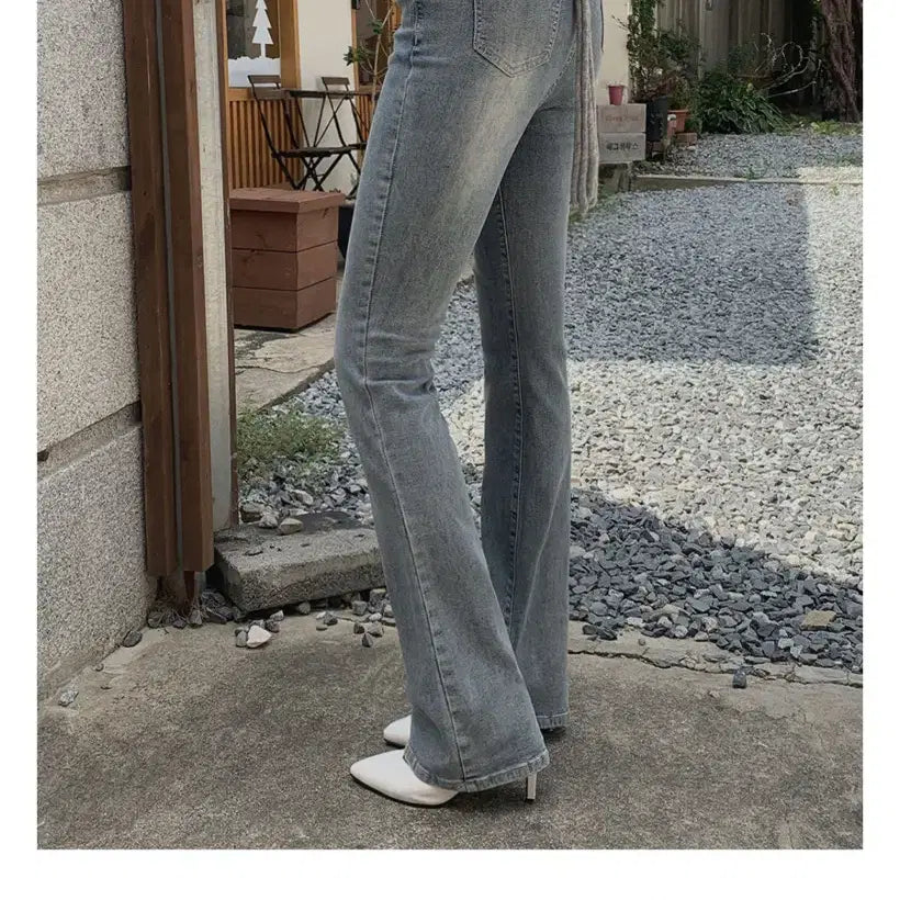 [BUNJANG] Gracy Light Wash Bootcut Jeans (S, Long) / 그레이시 연청 부츠컷 S 롱버전 슬림핏 | 리뷰 9999+