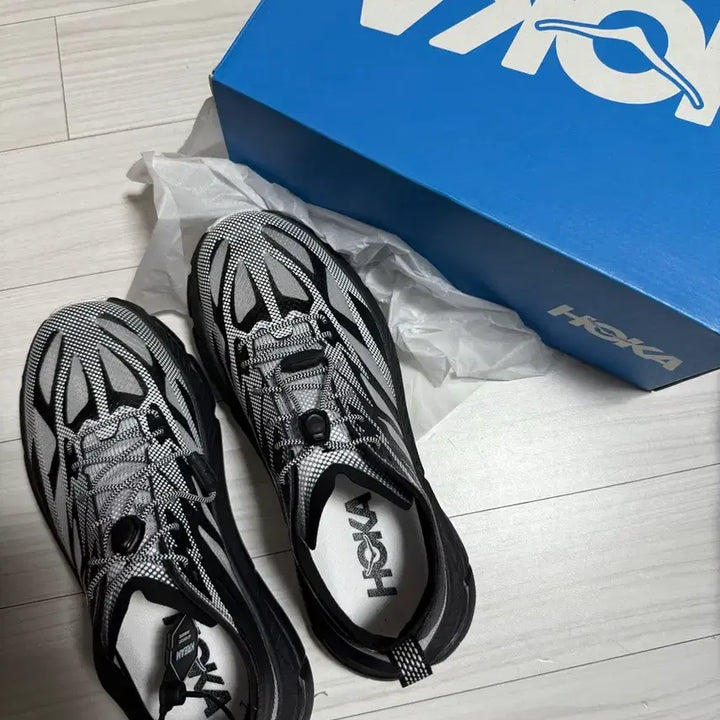 [BUNJANG] Hoka Mafate Speed 4 Light TS Black/White Running Shoes / 호카 마파테 스피드 4 라이트 TS 블랙/화이트