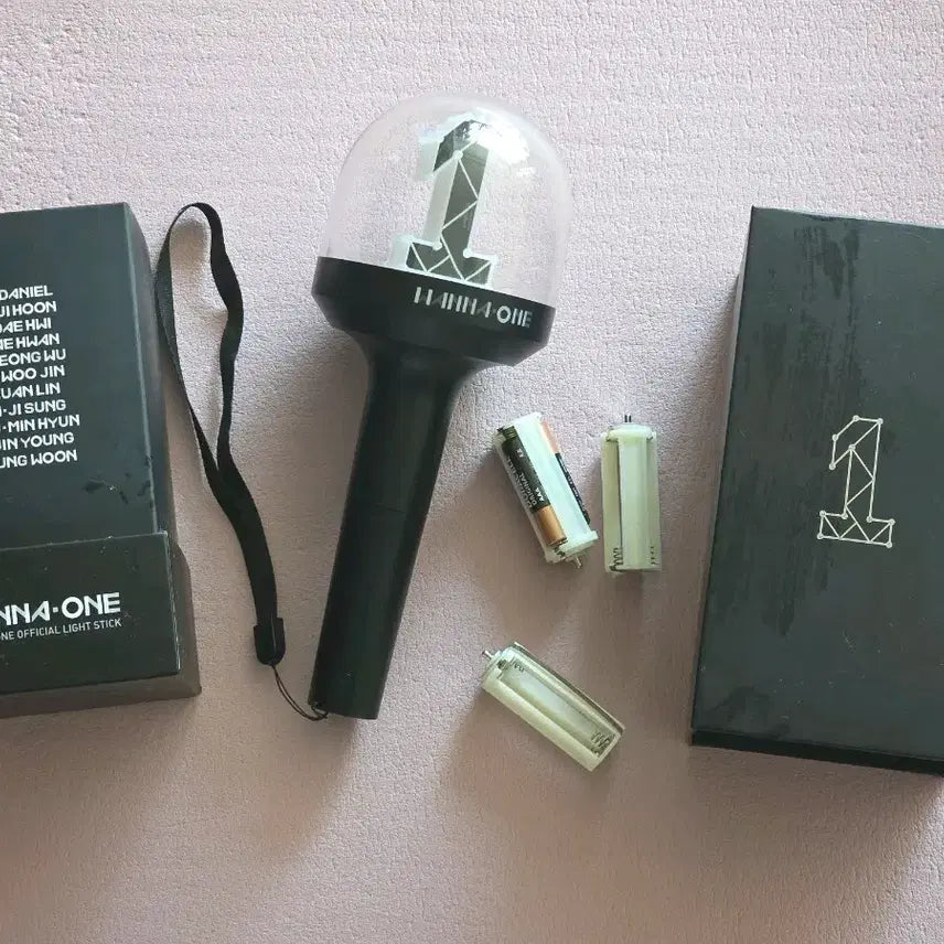 [BUNJANG] Wanna One Lightstick / 워너원 응원봉 너블봉 양도