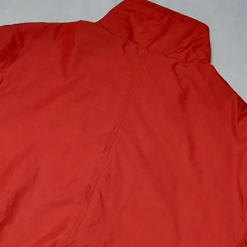 [BUNJANG] Abercrombie &amp; Fitch Vintage Patch Windbreaker (Red) / [L] 아베크롬비 &amp; 피치 빈티지 패치 윈드브레이커 (레드)