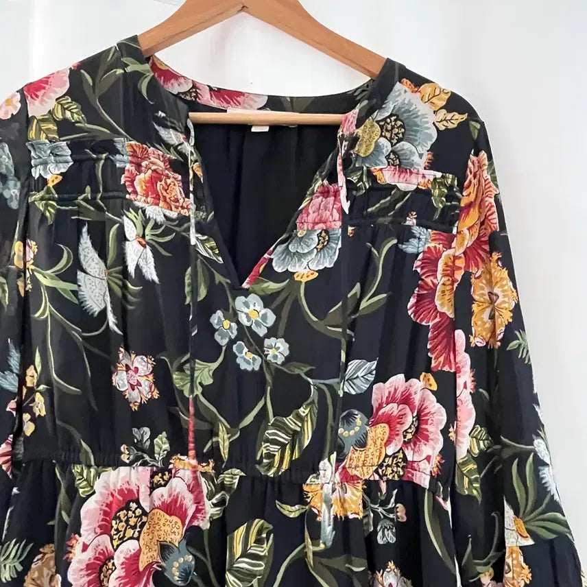 [SOLD OUT] 블랙 플라워 롱 원피스 꽃무늬