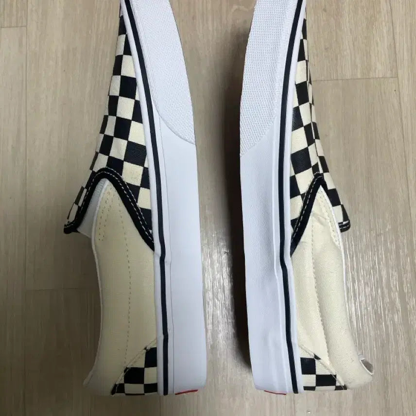 [SOLD OUT] 반스 클래식 슬립온 체커보드