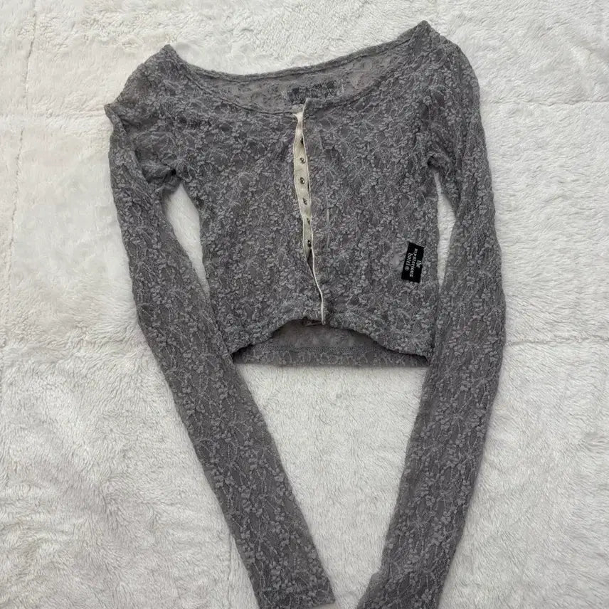 [BUNJANG] The Mysterious Hotel Lace Cardigan / 더미스테리어스호텔 레이스 가디건