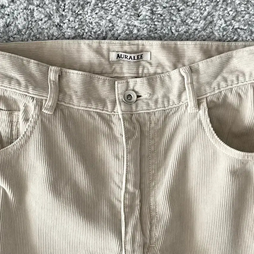 [SOLD OUT] 오라리 피그먼트 다이드 코듀로이 와이드 팬츠 화이트 카키 3