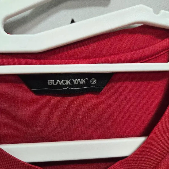 [SOLD OUT] 블랙야크 레드 반팔 티셔츠 95