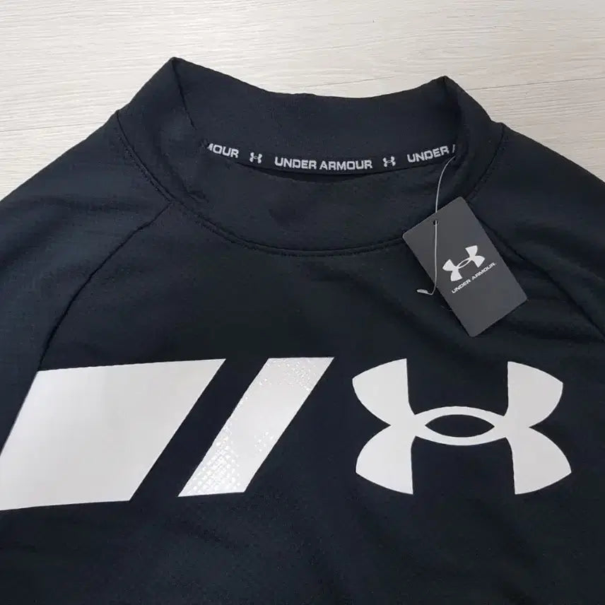 [BUNJANG] Under Armour Black Top XL / 언더아머 블랙 탑