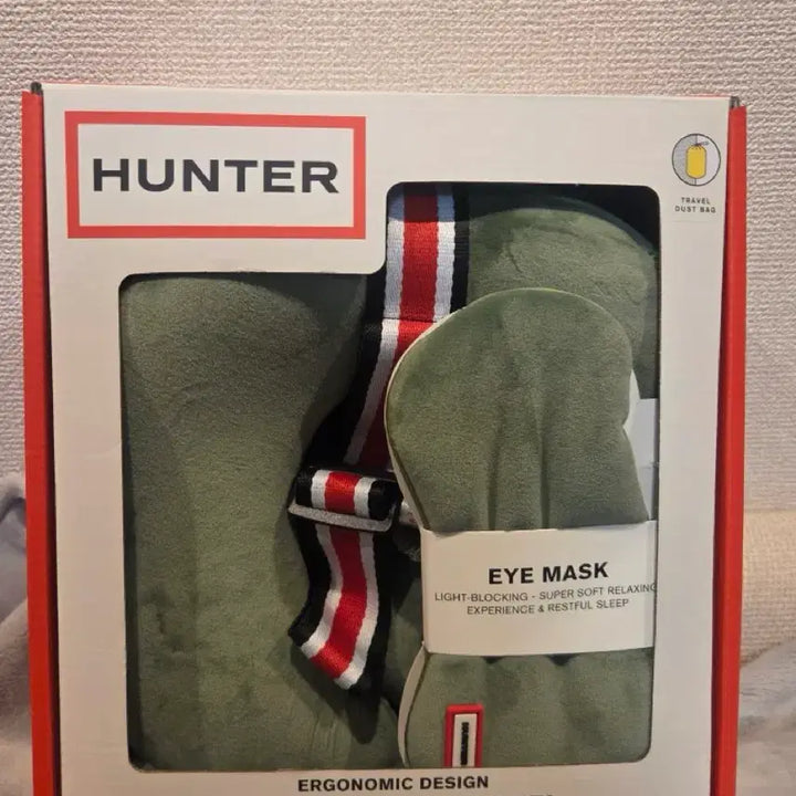 [BUNJANG] Hunter Memory Foam Travel Pillow &amp; Eye Mask Set / 헌터 메모리폼 여행용 베개 &amp; 안대 세트