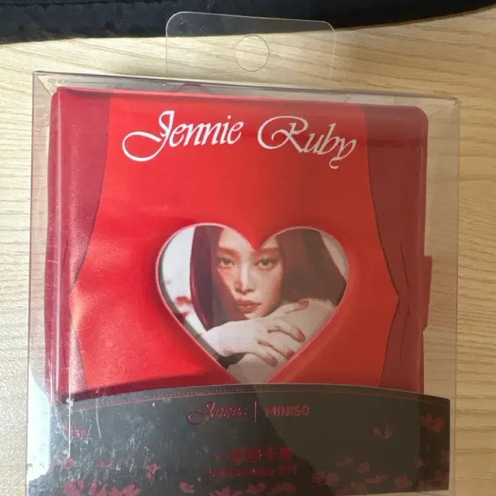 [BUNJANG] Jennie MiniSo Ruby 1-Tier Collect Book Photocard / 제니 미니소 루비 팝업 1단 콜렉트북 양도합니다!