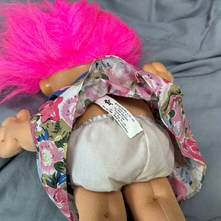 [BUNJANG] Vintage Floral Print Troll Doll (Soft Troll Plush) / 빈티지 꽃무늬 원피스 트롤 (소프트 트롤 인형)