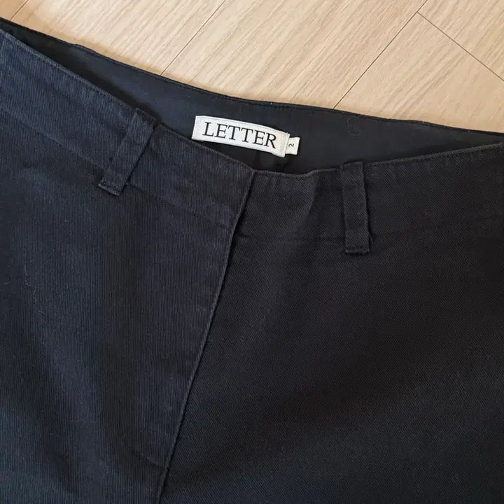 [BUNJANG] LETTER Slacks / LETTER 레터 슬랙스