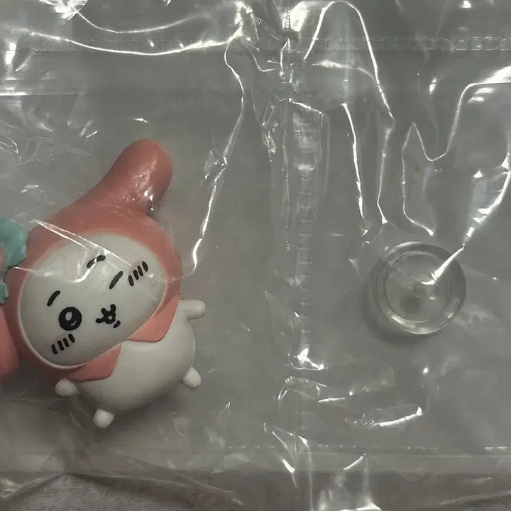 [BUNJANG] Chiikawa x Sanrio Collaboration My Melody Figure / 치이카와 산리오 콜라보 피규어 가챠 확정 마이멜로디 판매합니다.