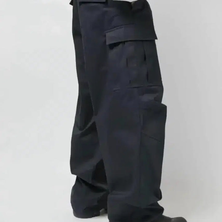 [BUNJANG] Balenciaga Kick Cargo Pants Navy / [XS] 새상품 발렌시아가 킥카고 팬츠 네이비